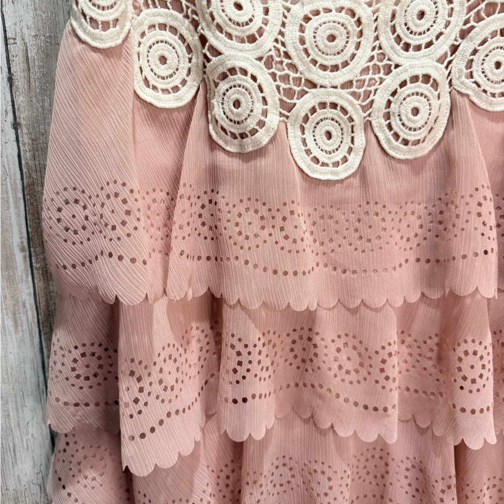 Deletta Blush Pink Tiered Eyelet Tank with White Crochet Yoke - Picture 5 of 7